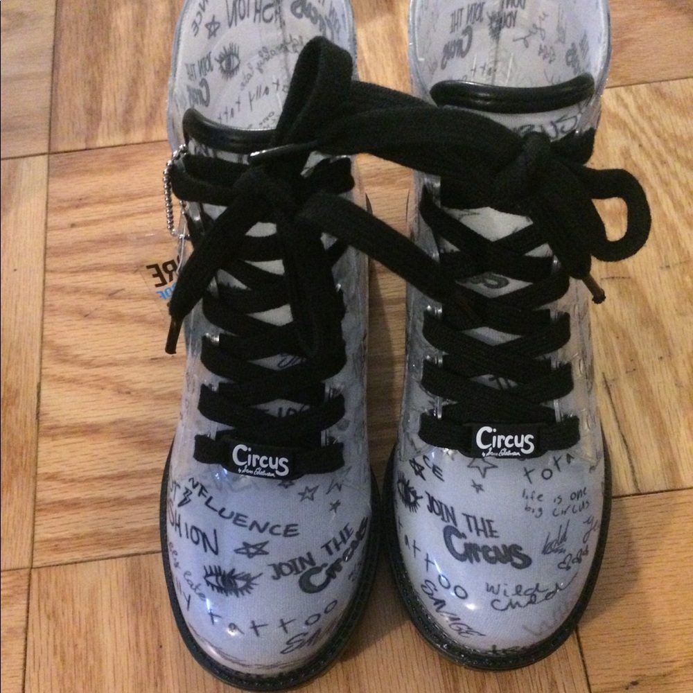 CIRCUS BY SAM EDELMAN Rain Boots New no box
